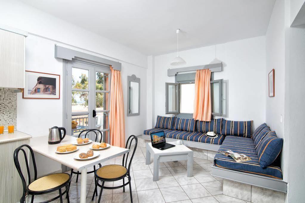 Ifigenia Apartments Hersonissos  Exterior photo